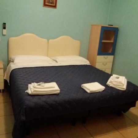 Hotel Fatima Ріміні Екстер'єр фото